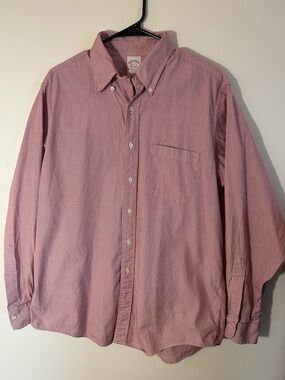 Men's Red and White Striped Button-Down Shirt – Classic Long Sleeve